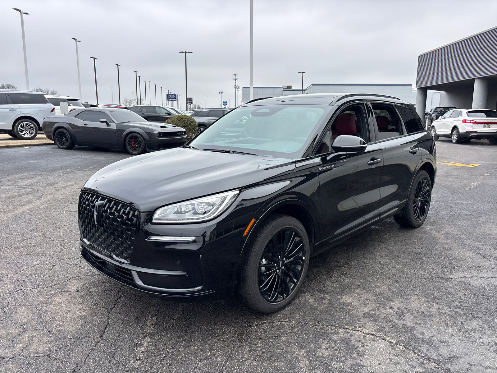 New 2026 Lincoln Corsair Reserve w/ Jet Appearance Package AWD/4WD image 3