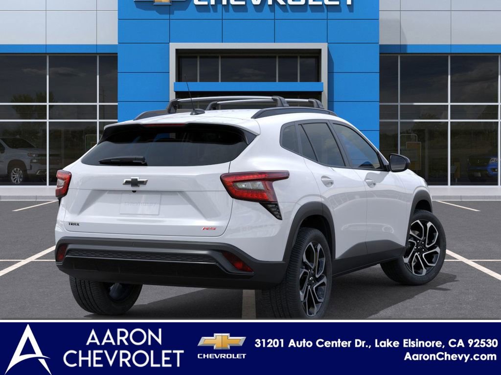 New 2025 Chevrolet Trax RS w/ Sunroof Package image 4