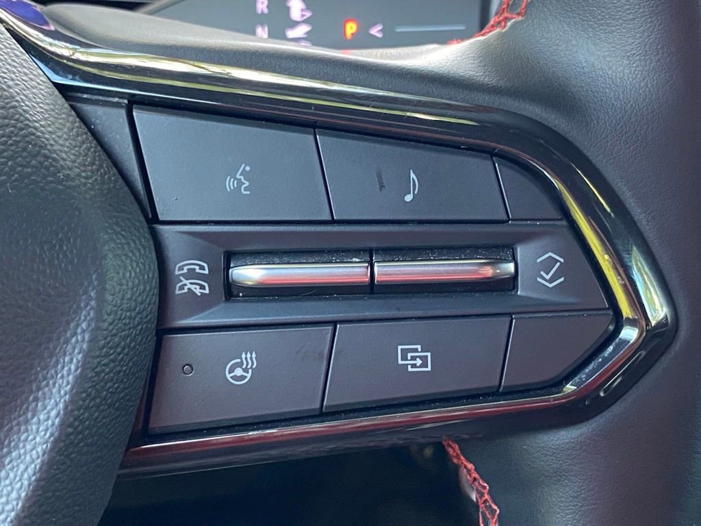 Used 2024 Chevrolet Equinox EV RS FWD image 31