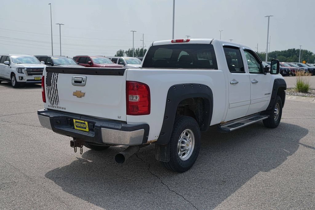 Used 2009 Chevrolet Silverado 2500 LT w/ Exterior Plus Package AWD/4WD image 5