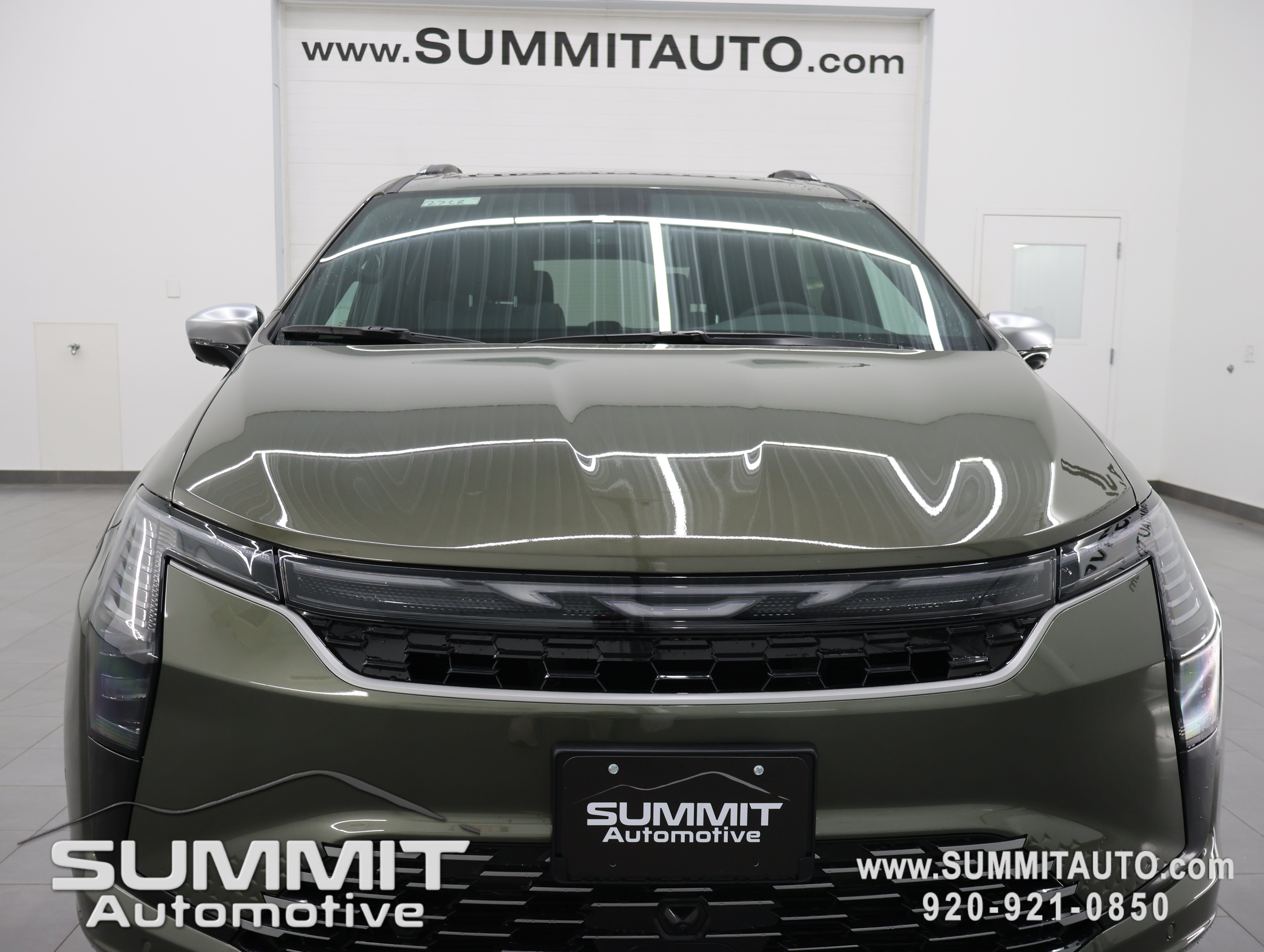 New 2027 Chrysler Pacifica Pinnacle w/ Theater Group AWD/4WD image 27