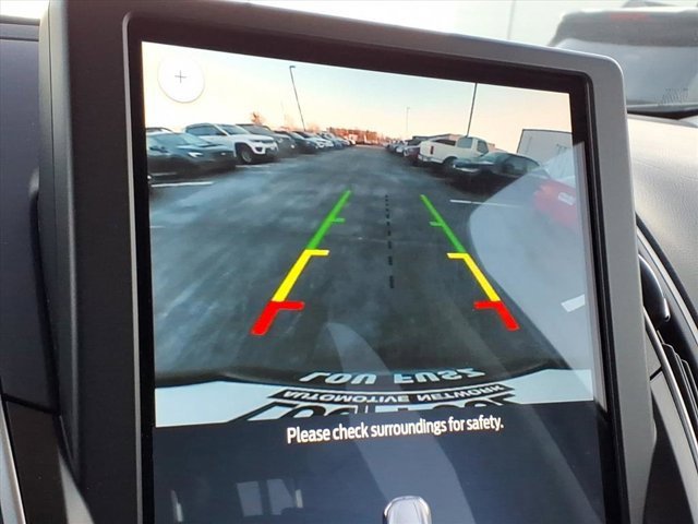 Used 2022 Ford Edge SEL w/ Convenience Package image 13