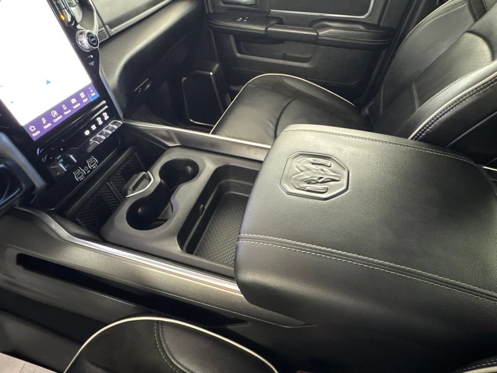 Certified 2025 RAM 3500 Laramie AWD/4WD image 27