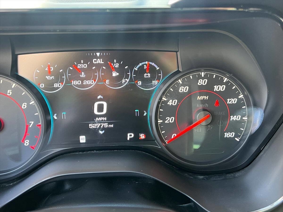 Used 2017 Chevrolet Camaro LT image 16