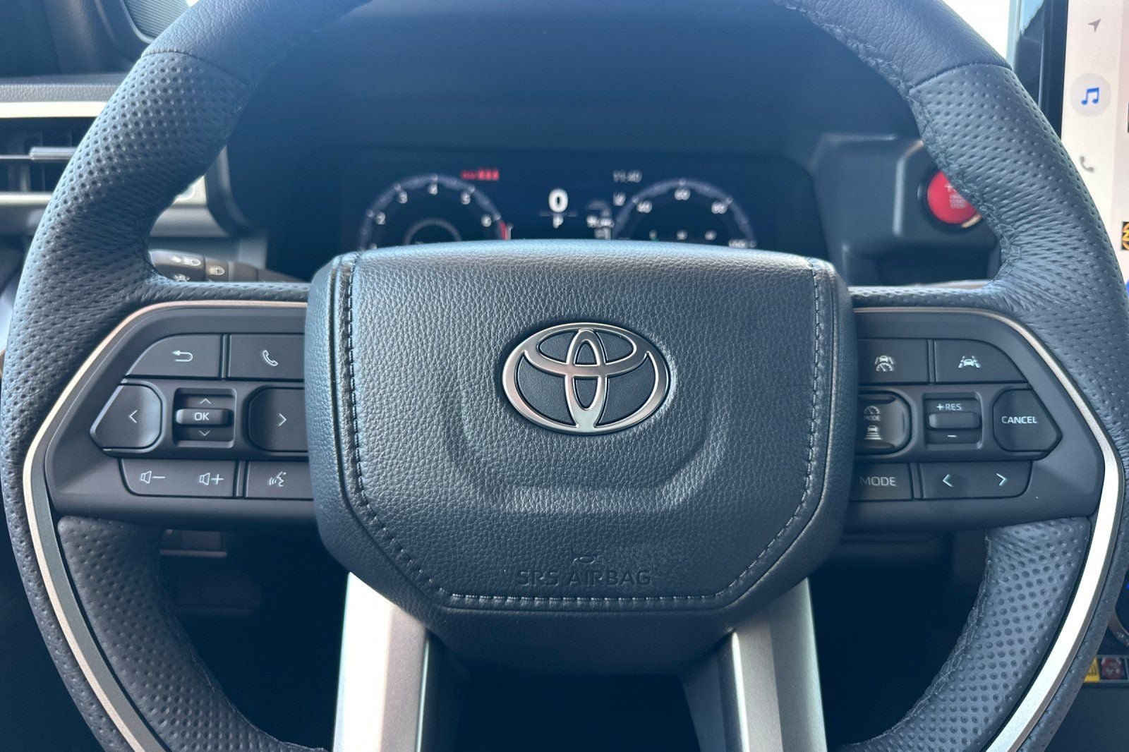 New 2026 Toyota Tacoma TRD Off-Road w/ TRD Off Road Premium Package AWD/4WD image 25