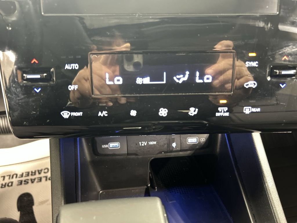 Used 2023 Hyundai Tucson SEL w/ Convenience Package AWD/4WD image 16