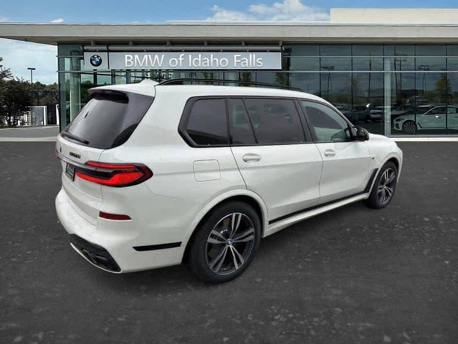 New 2026 BMW X7 M60i AWD/4WD image 14
