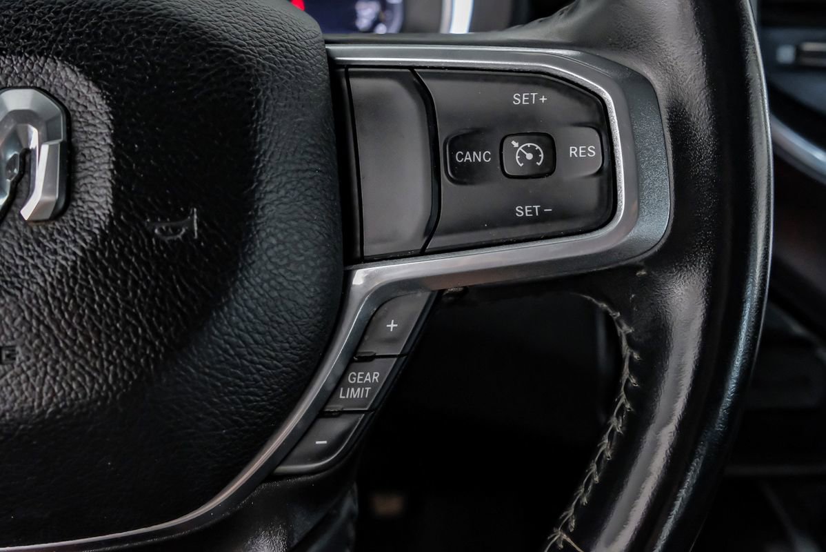 Used 2024 RAM 3500 Laramie w/ Night Edition image 17