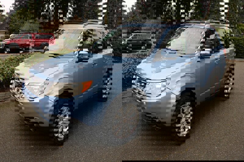 Used 2012 Subaru Forester 2.5X Premium w/ All-Weather Pkg image 1