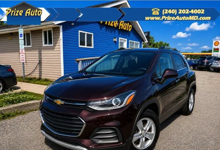 Used 2021 Chevrolet Trax LT AWD/4WD image 1