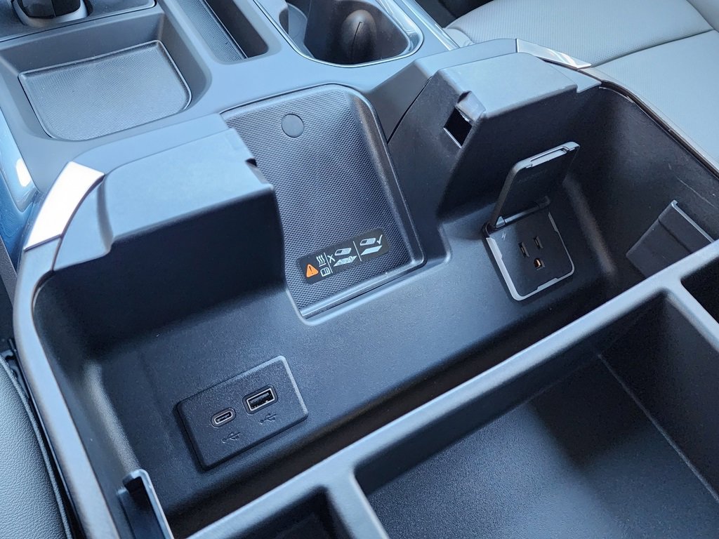 New 2026 GMC Sierra 1500 SLT w/ SLT Premium Plus Package image 33