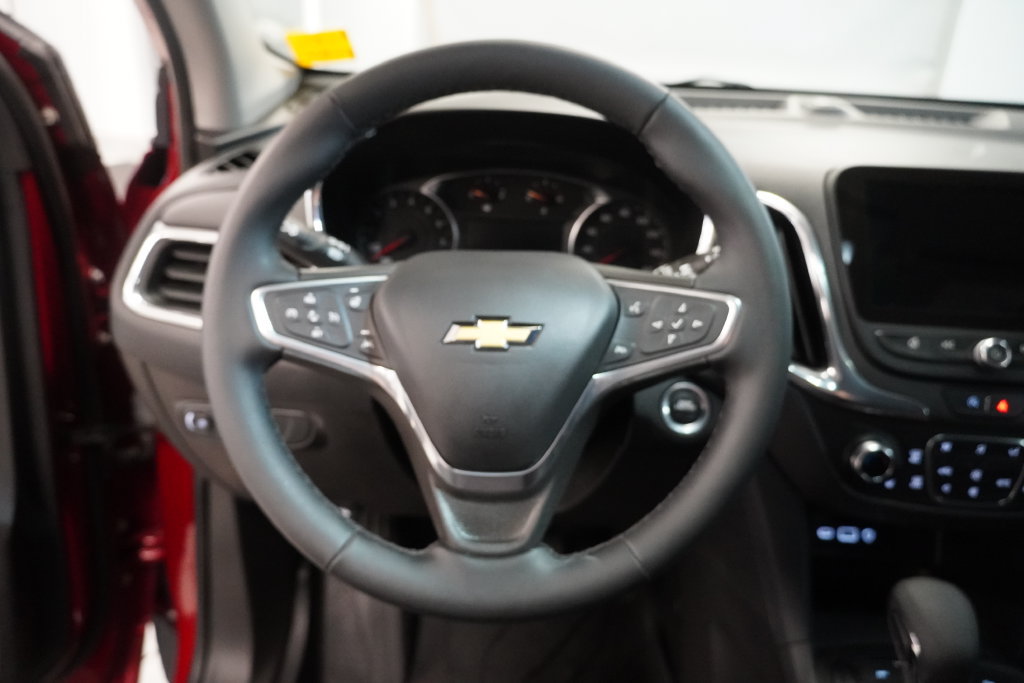 Used 2023 Chevrolet Equinox LT AWD/4WD image 14
