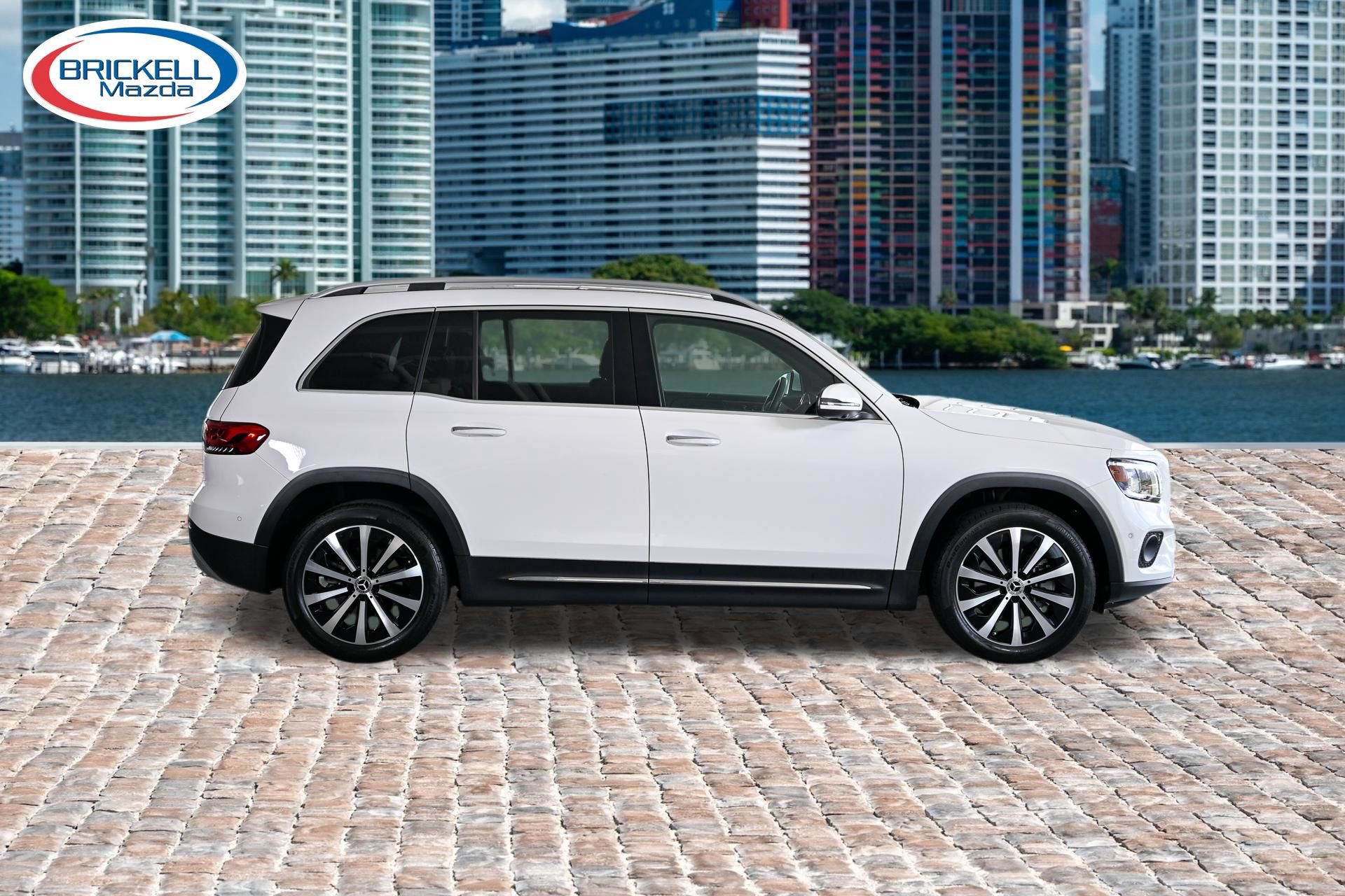 Used 2022 Mercedes-Benz GLB 250 image 10