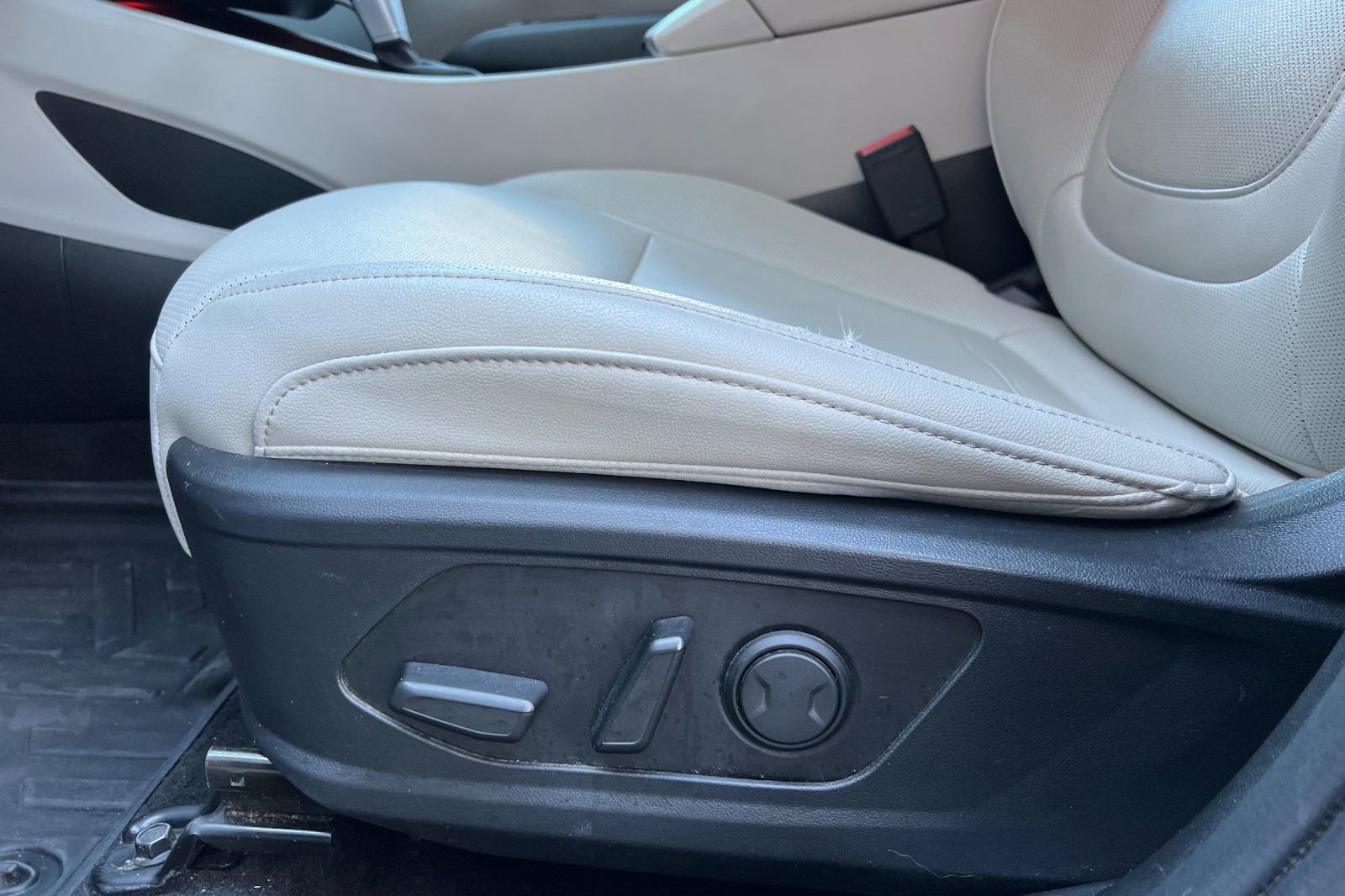 Used 2023 Hyundai Tucson SEL w/ Convenience Package image 15