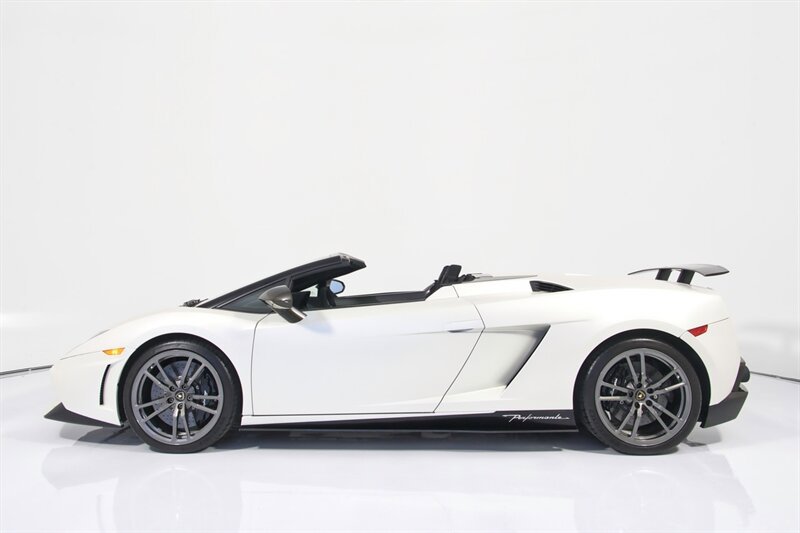 Used 2012 Lamborghini Gallardo LP 570-4 Performante AWD/4WD image 6
