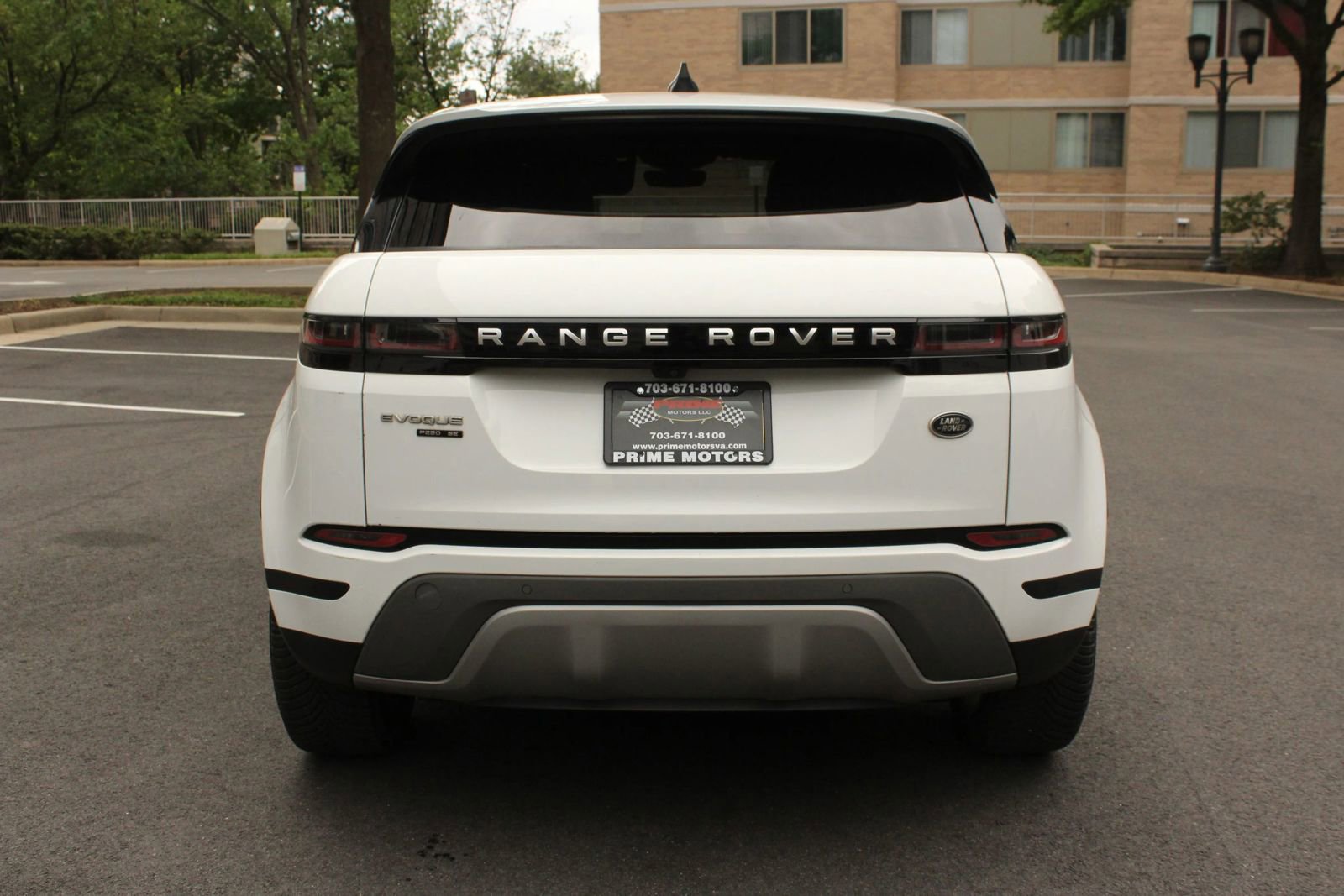 Used 2020 Land Rover Range Rover Evoque SE AWD/4WD image 8