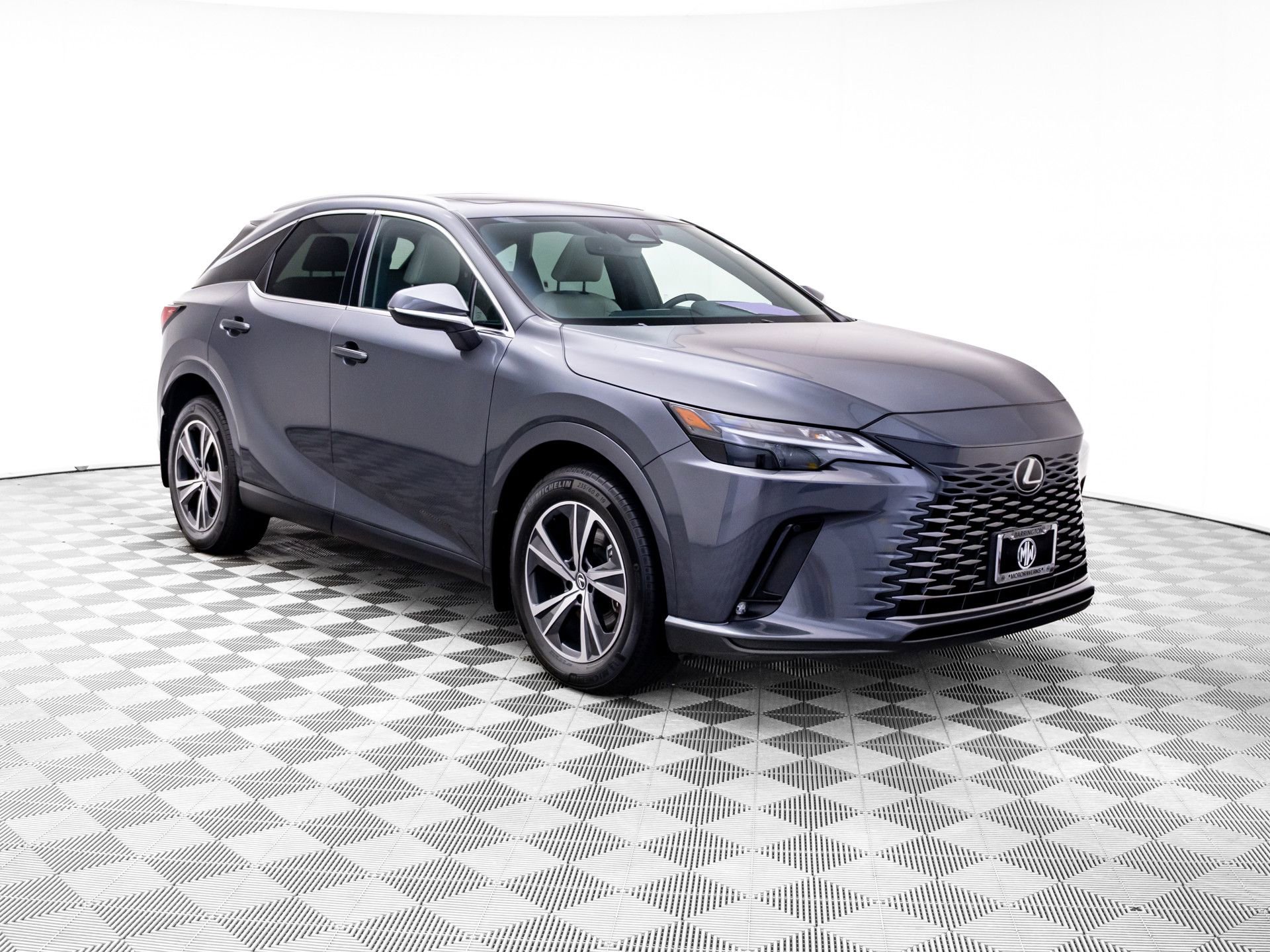 Used 2024 Lexus RX 350 Premium w/ Accessory Package (Z1) AWD/4WD image 8