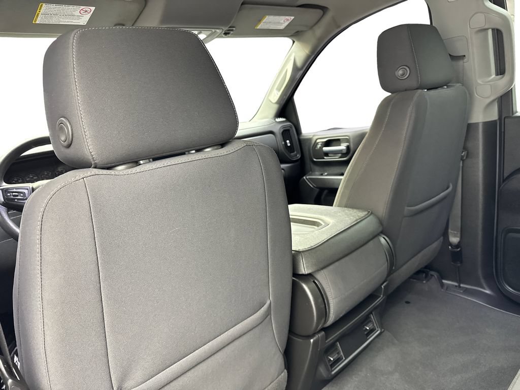 Used 2022 Chevrolet Silverado 2500 Custom w/ Custom Convenience Package AWD/4WD image 34