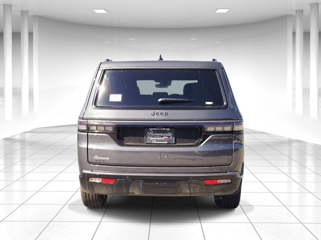 New 2026 Jeep Grand Wagoneer Limited w/ Convenience Group I AWD/4WD image 4