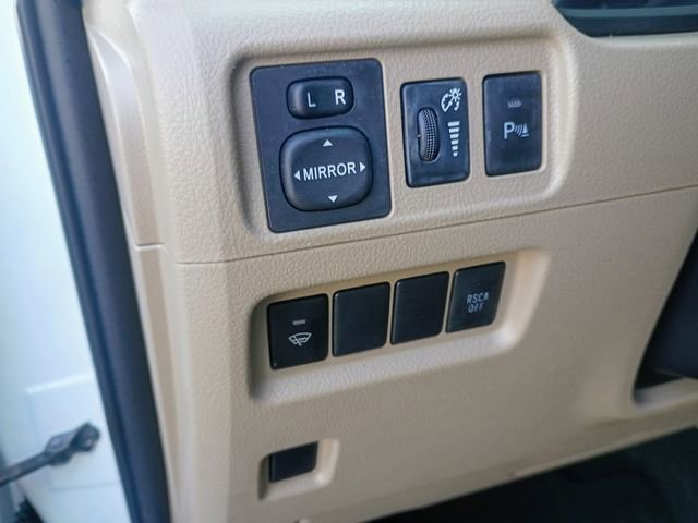 Used 2013 Toyota 4Runner SR5 image 22