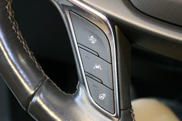 Used 2019 Cadillac XT5 Luxury w/ Trailering Package AWD/4WD image 23