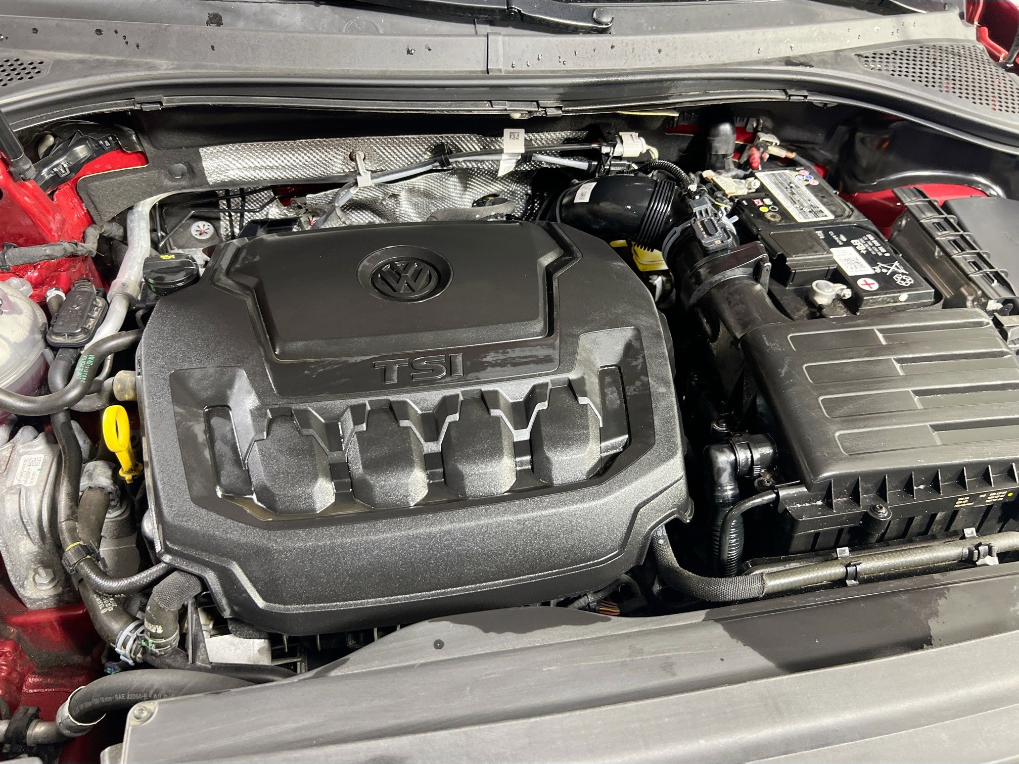 Used 2022 Volkswagen Tiguan SE AWD/4WD image 29