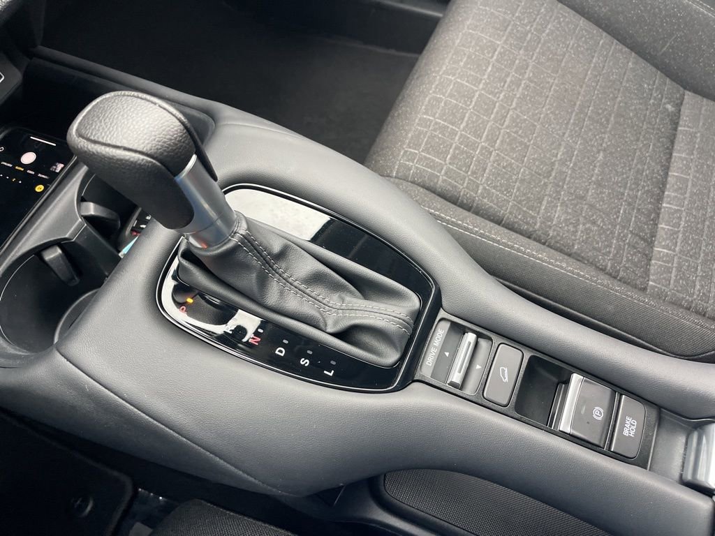 Used 2025 Honda HR-V LX image 14