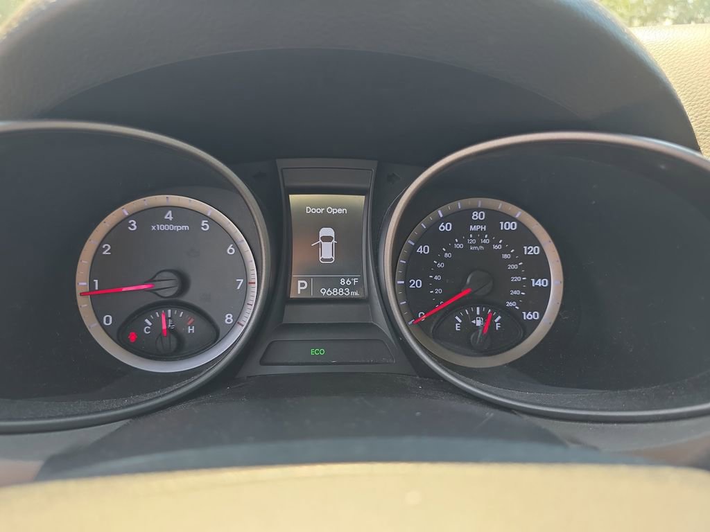 Used 2015 Hyundai Santa Fe Sport FWD image 25