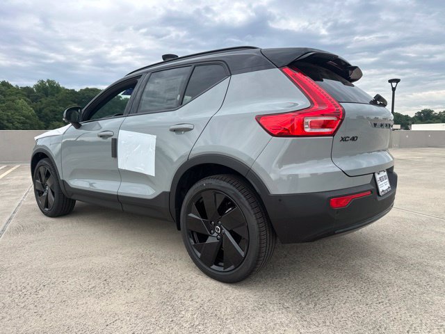 New 2026 Volvo XC40 B5 Ultra w/ Protection Package Premier AWD/4WD image 5