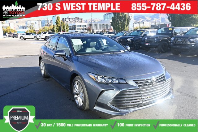 Used 2022 Toyota Avalon XLE w/ Carpet Mat Package (TMS)