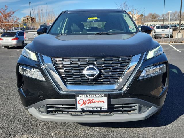 Used 2023 Nissan Rogue SV image 8