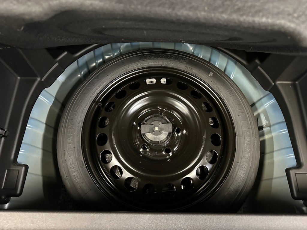 Used 2024 Chevrolet Equinox LT w/ LPO, Floor Liner Package image 25