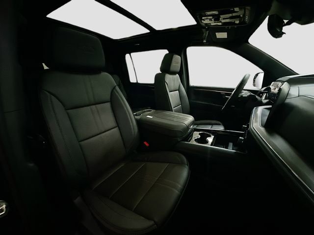 New 2026 Chevrolet Suburban High Country w/ Sun And Tow Package image 32