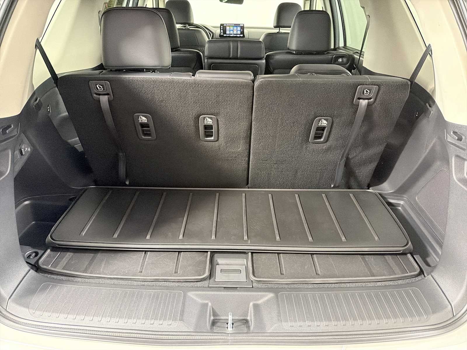 Used 2025 Honda Pilot EX-L image 17