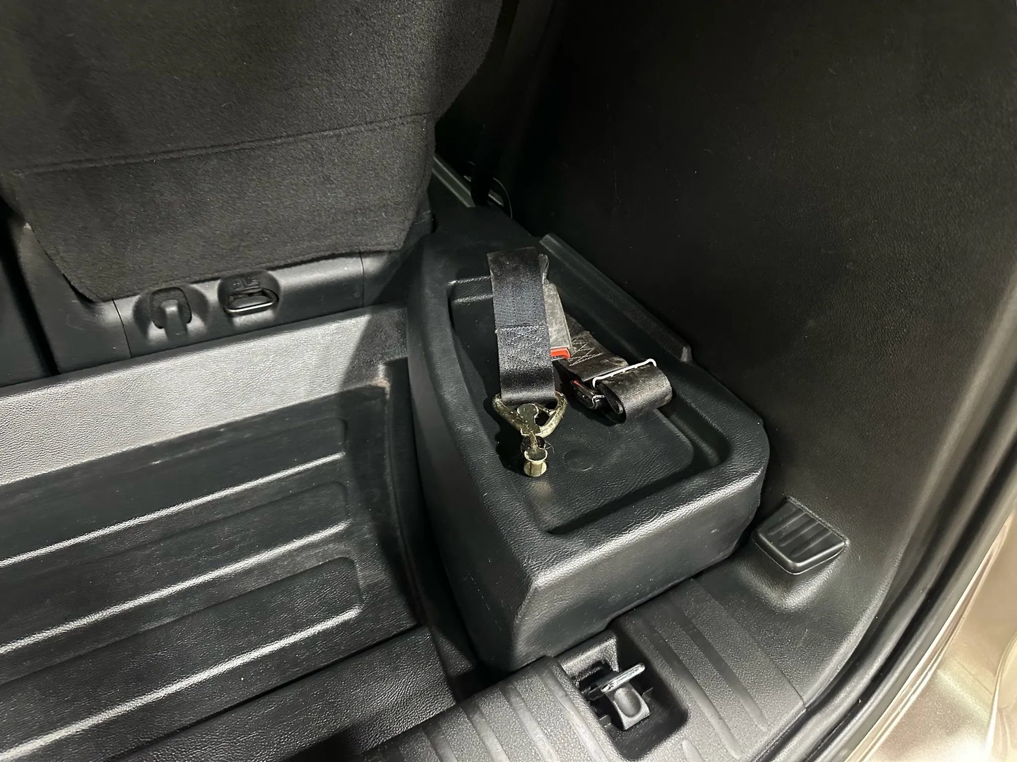 Used 2017 Chrysler Pacifica Limited w/ Advanced Safetytec Group image 30