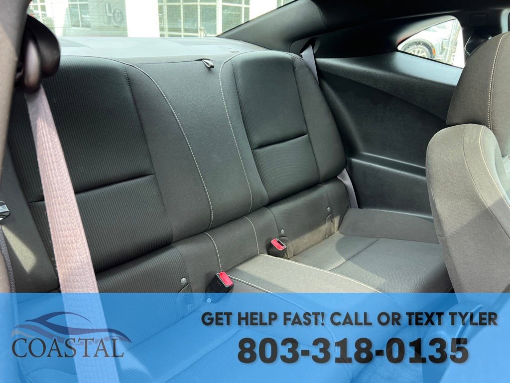 Used 2015 Chevrolet Camaro LT image 23