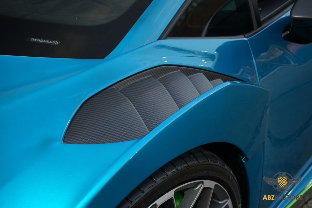 Used 2022 Lamborghini Huracan STO image 10