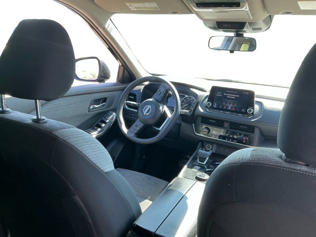 Used 2023 Nissan Rogue SV AWD/4WD image 20