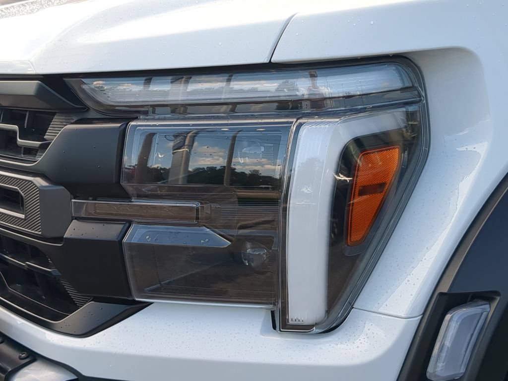 Used 2025 Ford F150 Raptor AWD/4WD image 7