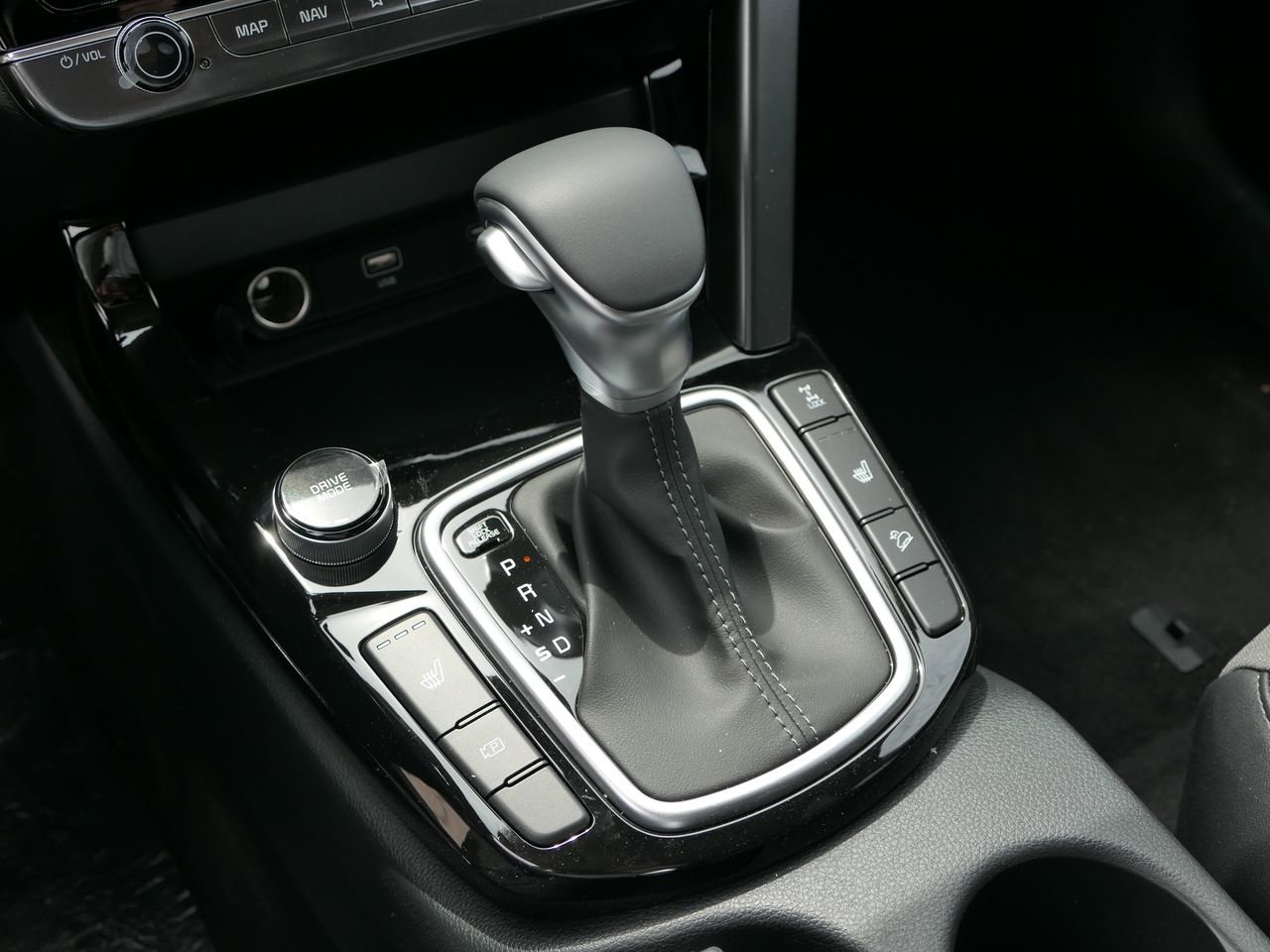 New 2025 Kia Seltos X-Line image 21