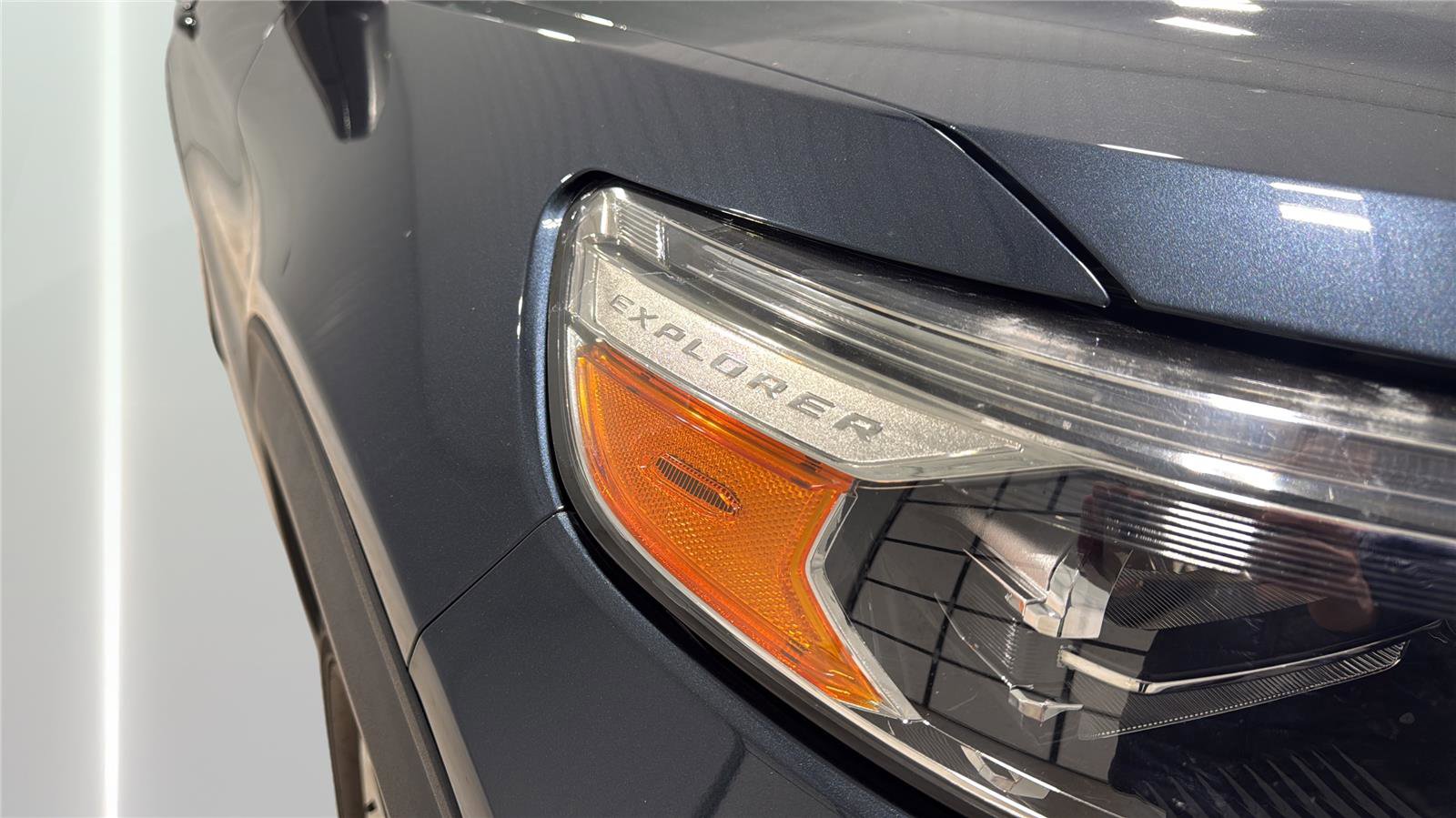 Used 2022 Ford Explorer XLT w/ Equipment Group 202A image 26