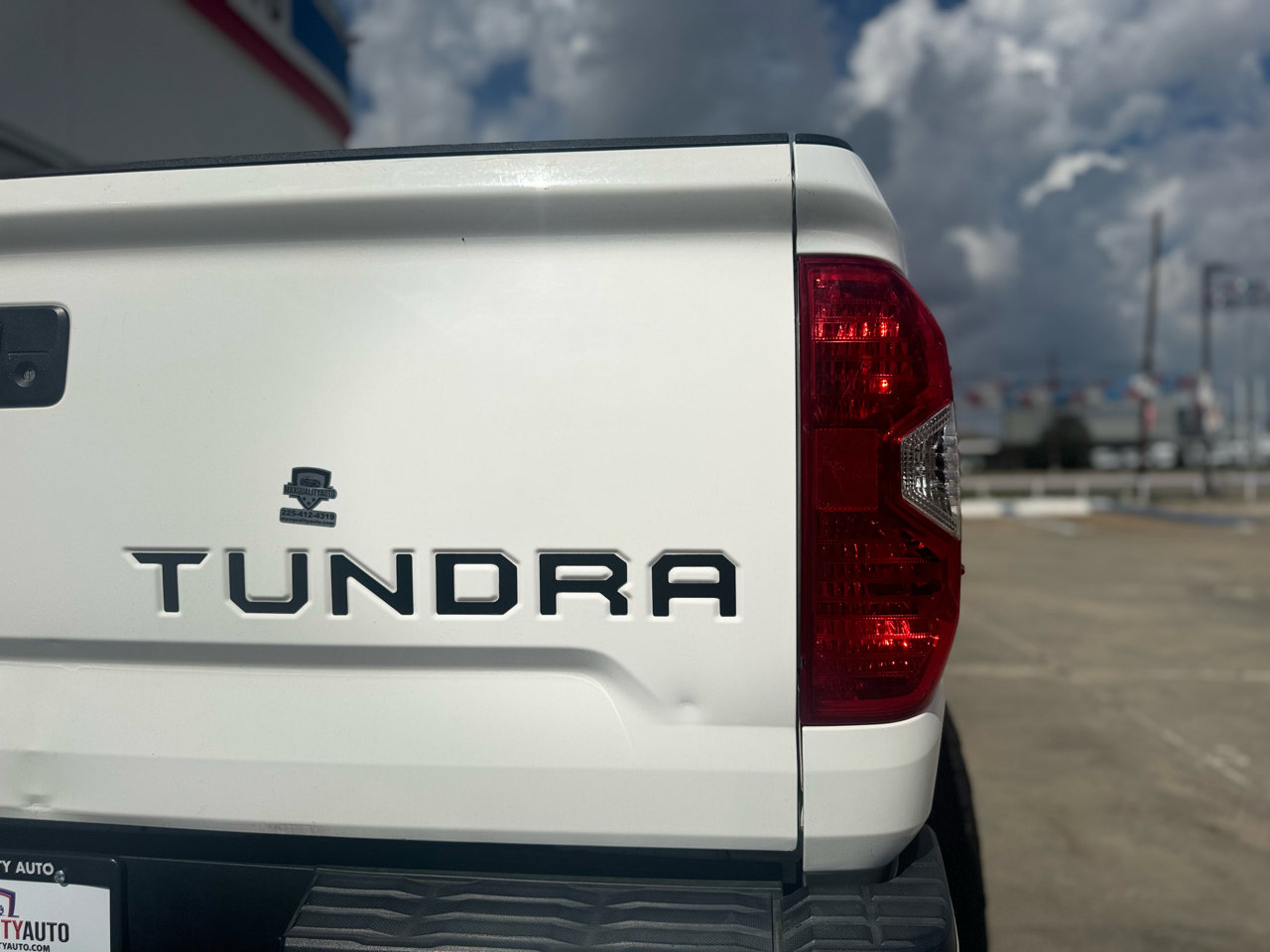 Used 2014 Toyota Tundra SR5 image 23