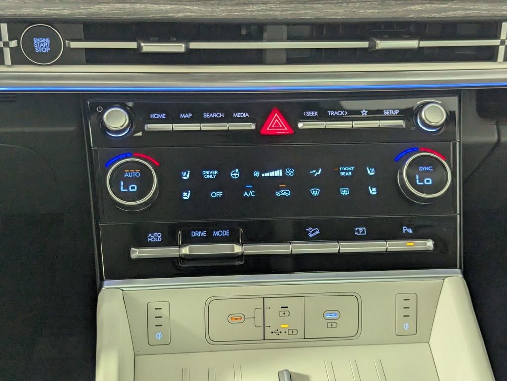 New 2026 Hyundai Santa Fe Calligraphy FWD image 20