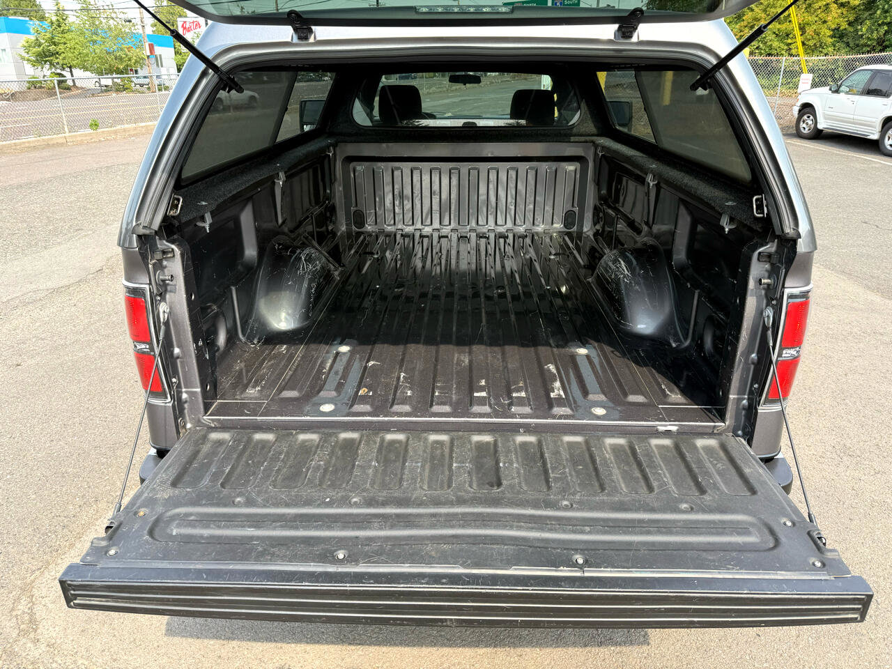 Used 2013 Ford F150 XLT image 13