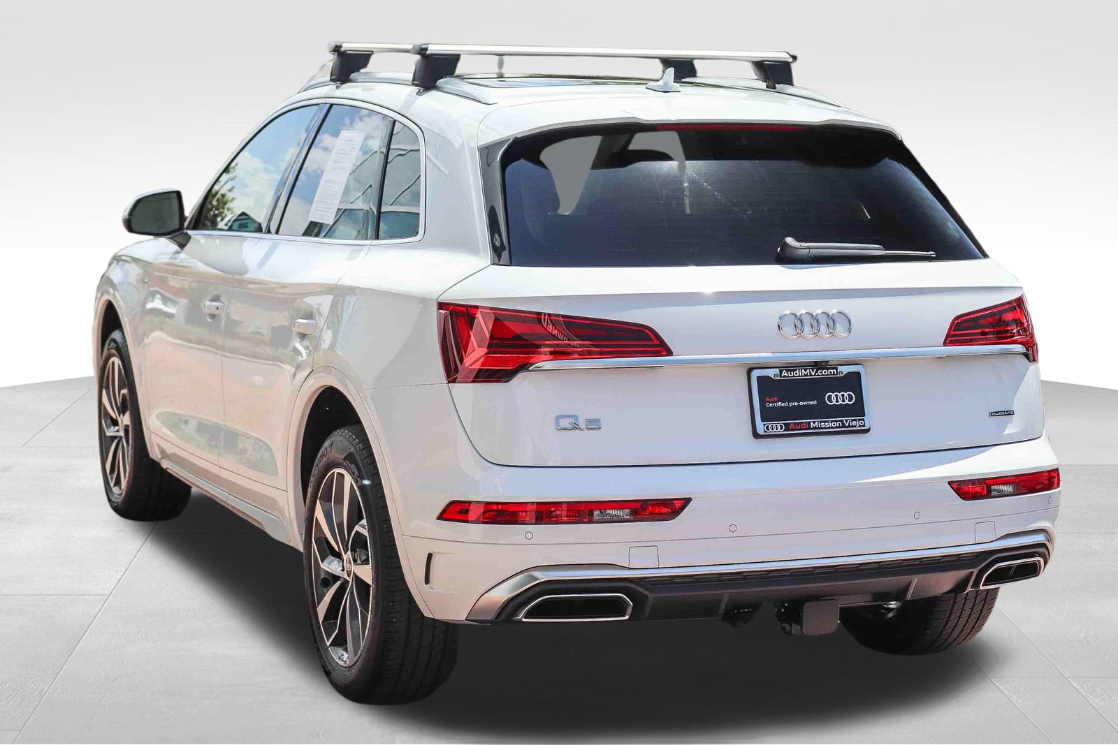 Certified 2023 Audi Q5 2.0T Premium Plus w/ Premium Plus Package AWD/4WD image 5