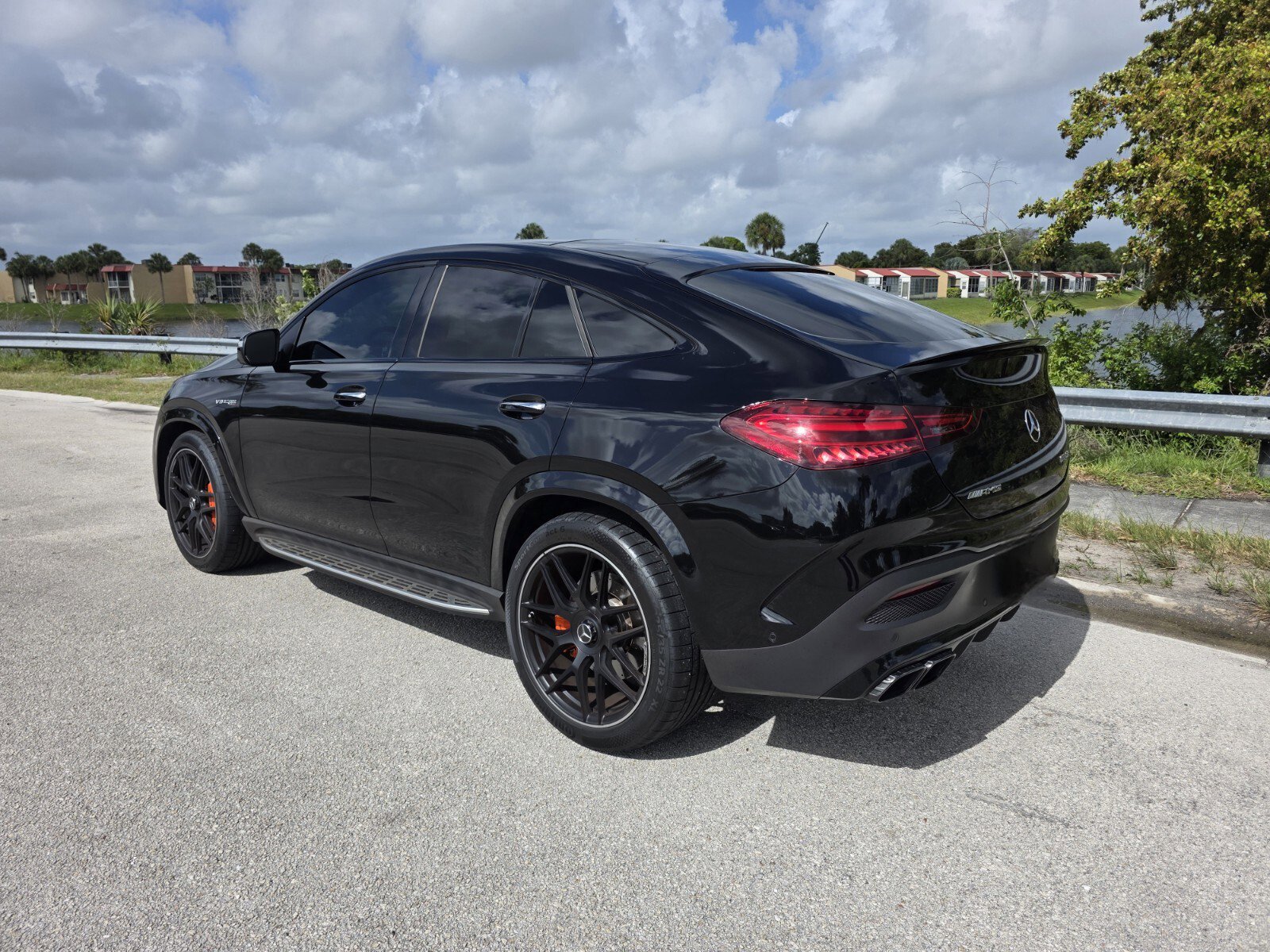 Used 2024 Mercedes-Benz GLE 63 AMG S video 2