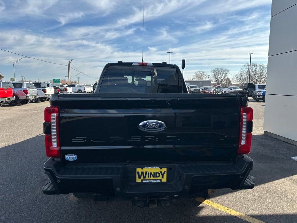 Used 2023 Ford F250 Lariat w/ Lariat Ultimate Package AWD/4WD image 5