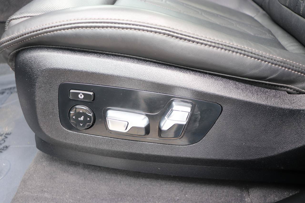 Used 2025 BMW X7 xDrive40i AWD/4WD image 72