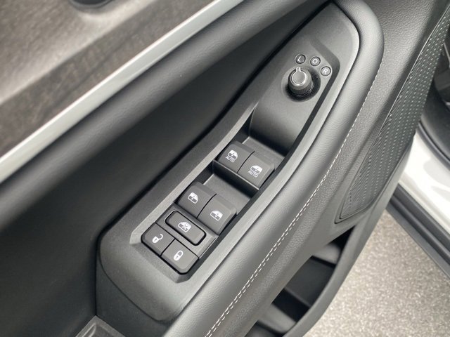 New 2025 Jeep Grand Cherokee Limited w/ Luxury Tech Group II image 13