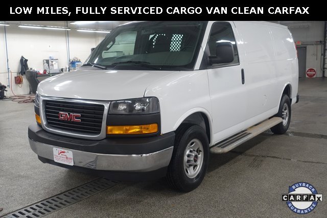 Used 2023 GMC Savana 2500 image 3